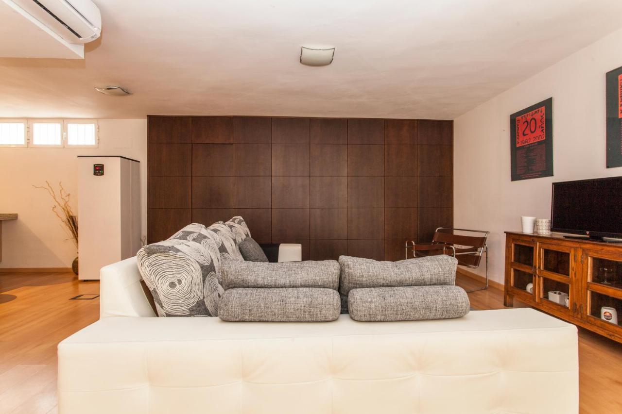 Lf Parking Incluido Amplio Loft En Barrio Santa Cruz Apartment Seville Exterior photo